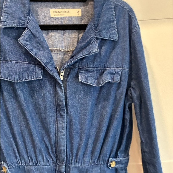 ASOS denim long sleeve jumpsuit with zip up front size 8 - Picture 2 of 2